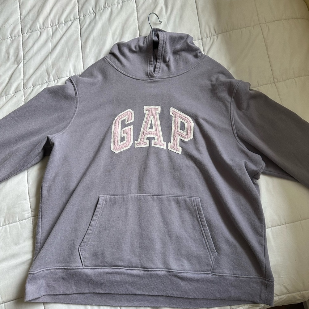 GAP Lavender Sweatshirt